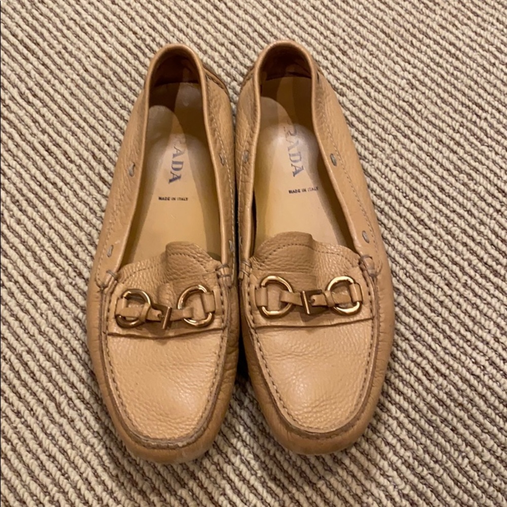 Prada tan leather driving loafers 36.5